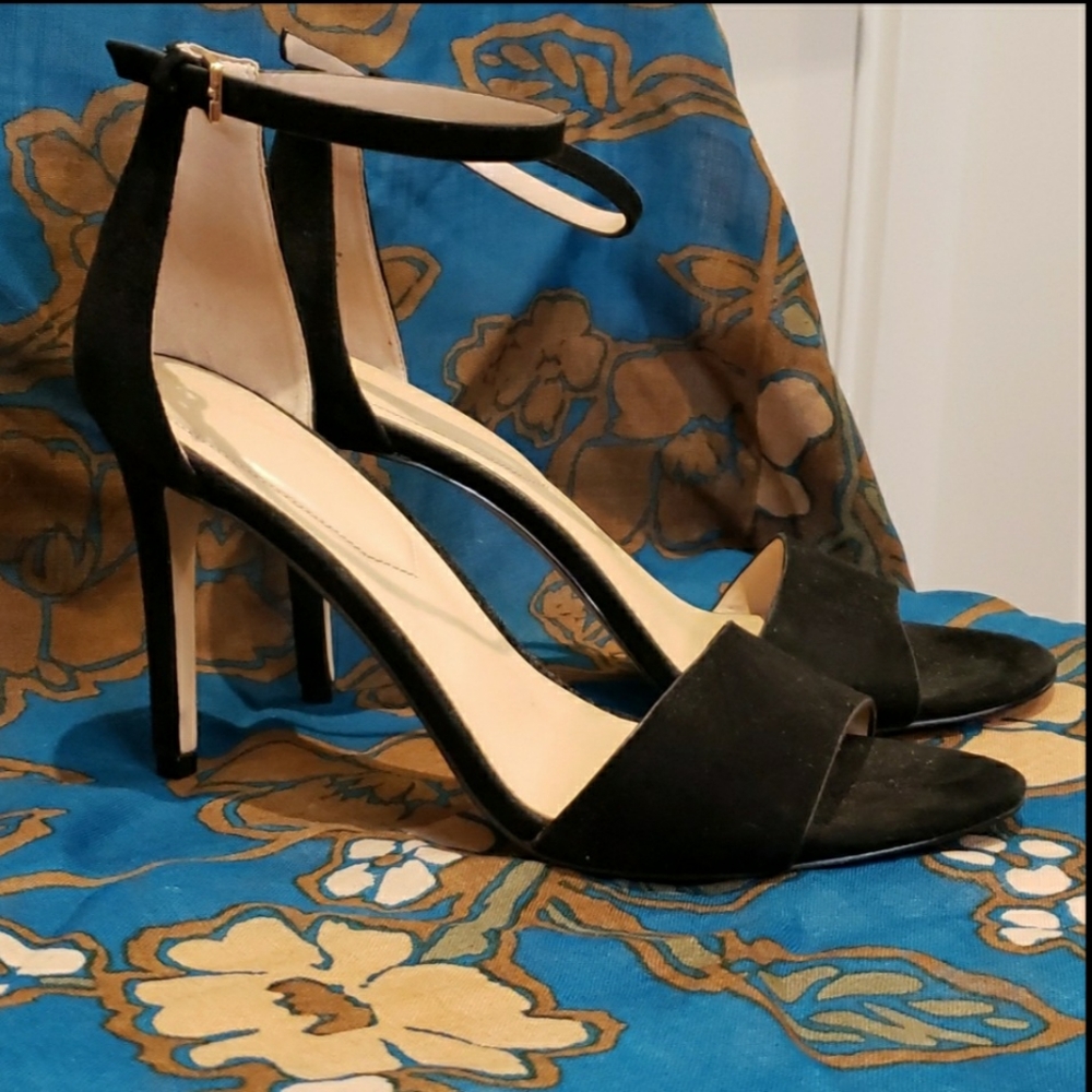 Elegant Black Women's Sandals